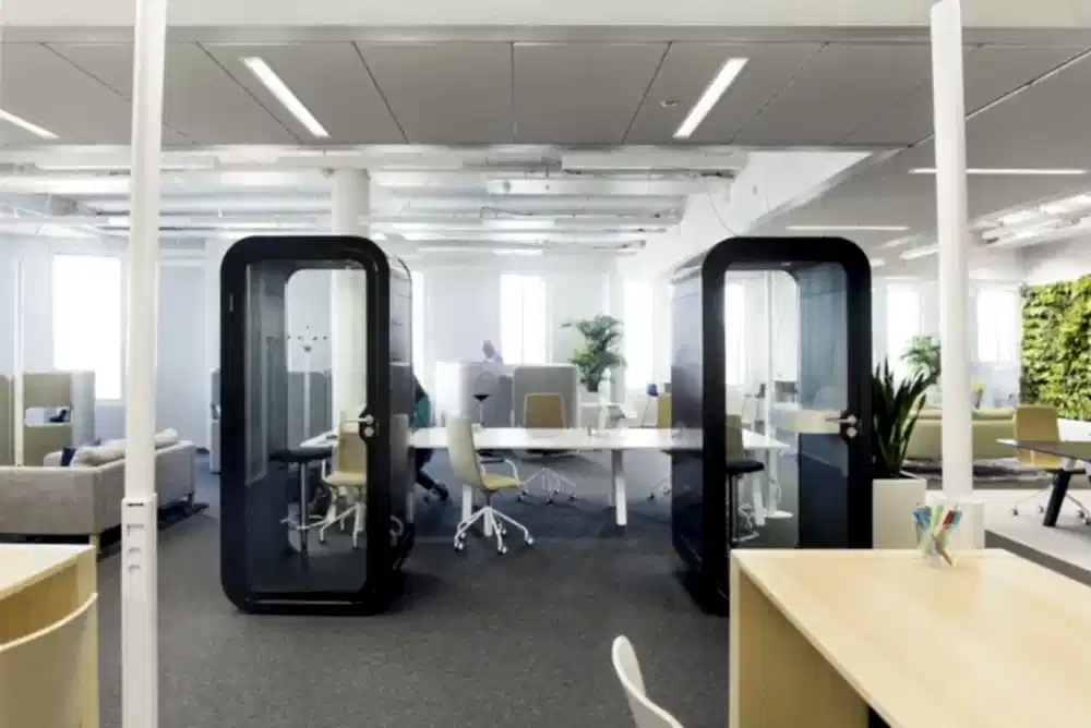 Akustik Telefon Görüşme Kabini