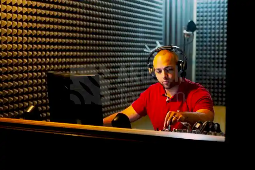 radyo odası ses yalıtımı