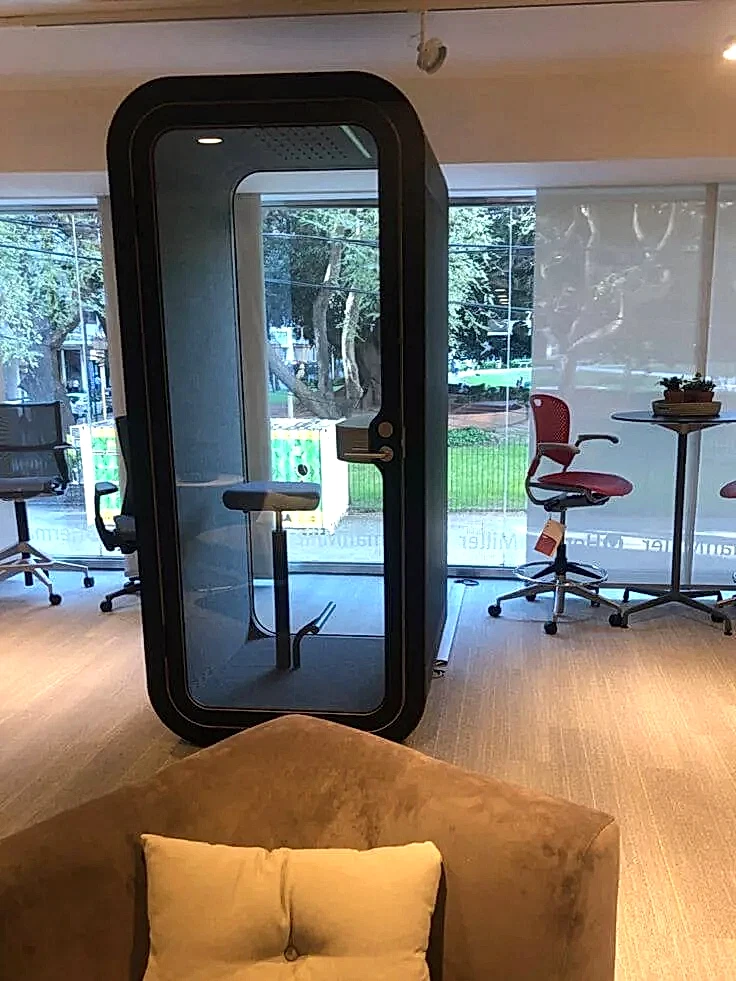 Telefon Görüşme Kabini