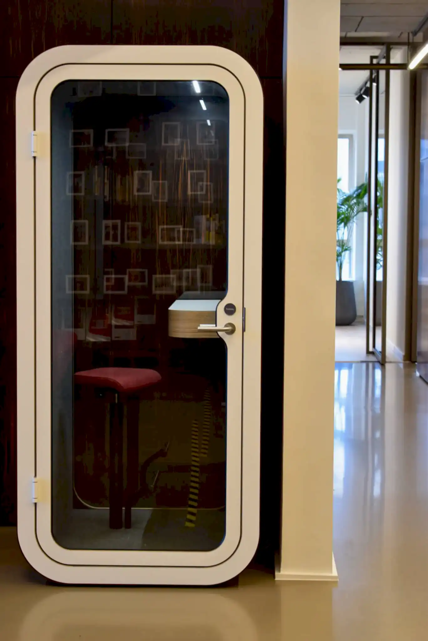 Telefon Görüşme Kabini