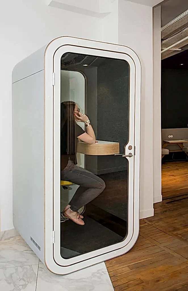 Telefon Konuşma Kabini